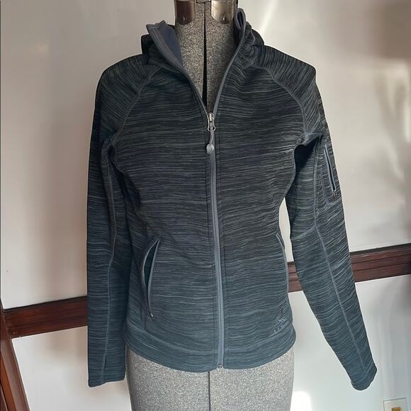 L.L. Bean Charcoal Ski Jacket with Hood and Textured Fabric - Picture 1 of 8